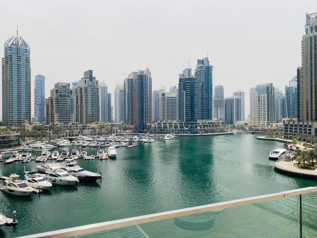 Cayan Tower Luxury Apartment With Sea View Dubai Bagian luar foto
