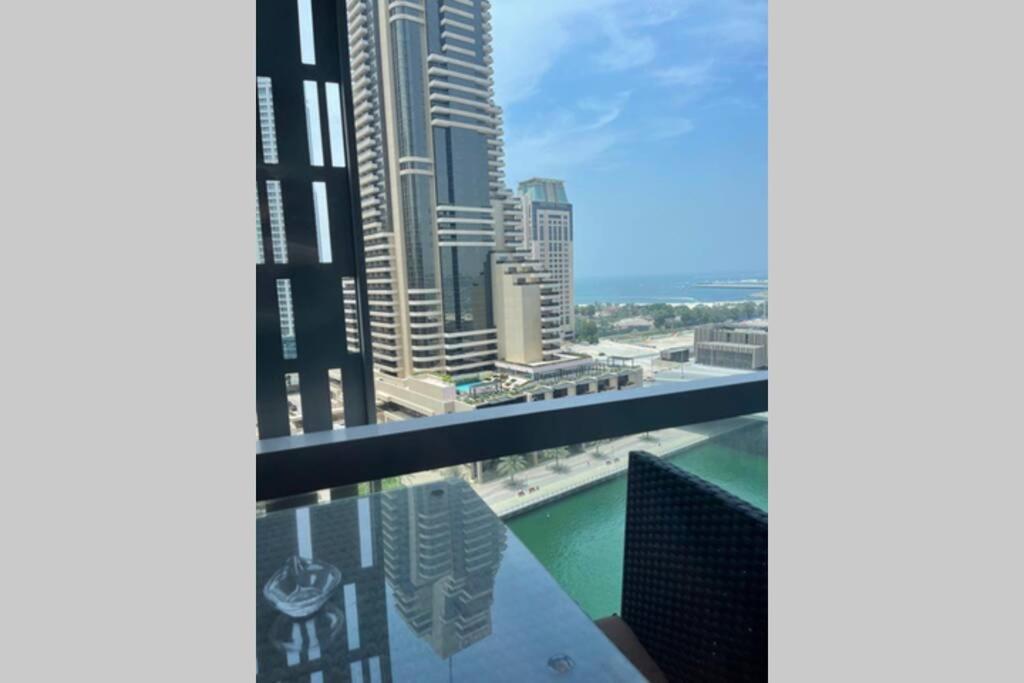 Cayan Tower Luxury Apartment With Sea View Dubai Bagian luar foto