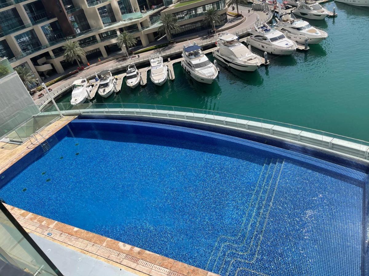 Cayan Tower Luxury Apartment With Sea View Dubai Bagian luar foto